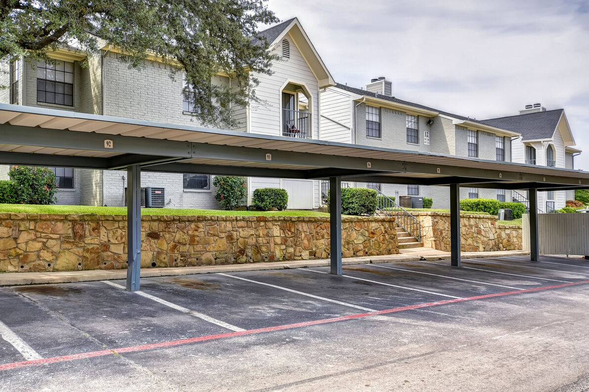 Fieldcrest Apartments carport parking - Carrollton, TX