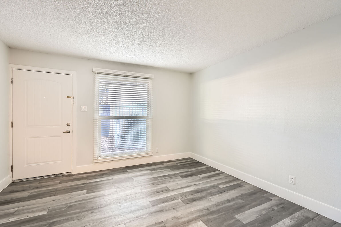 Ava North & South townhome living area - Phoenix, AZ