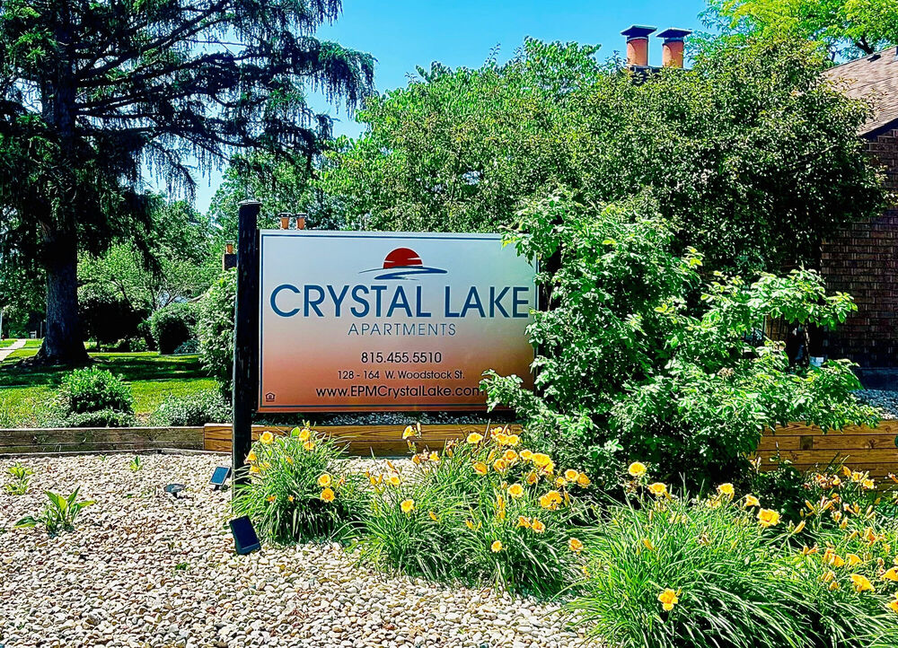 CRYSTAL LAKE APARTMENTS