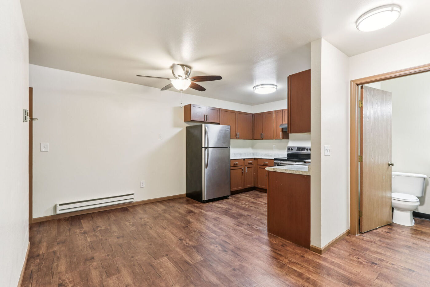 WOODFIELD HEIGHTS APARTMENTS