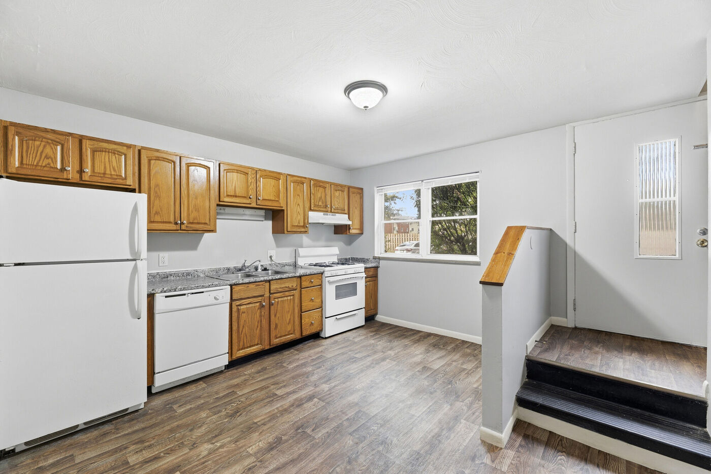 The Reserve at Pin Oak Manor Apartments