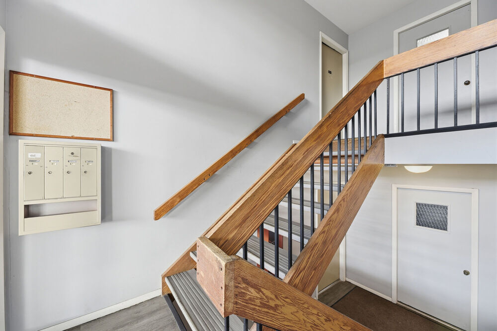 The Reserve at Pin Oak Manor Apartments