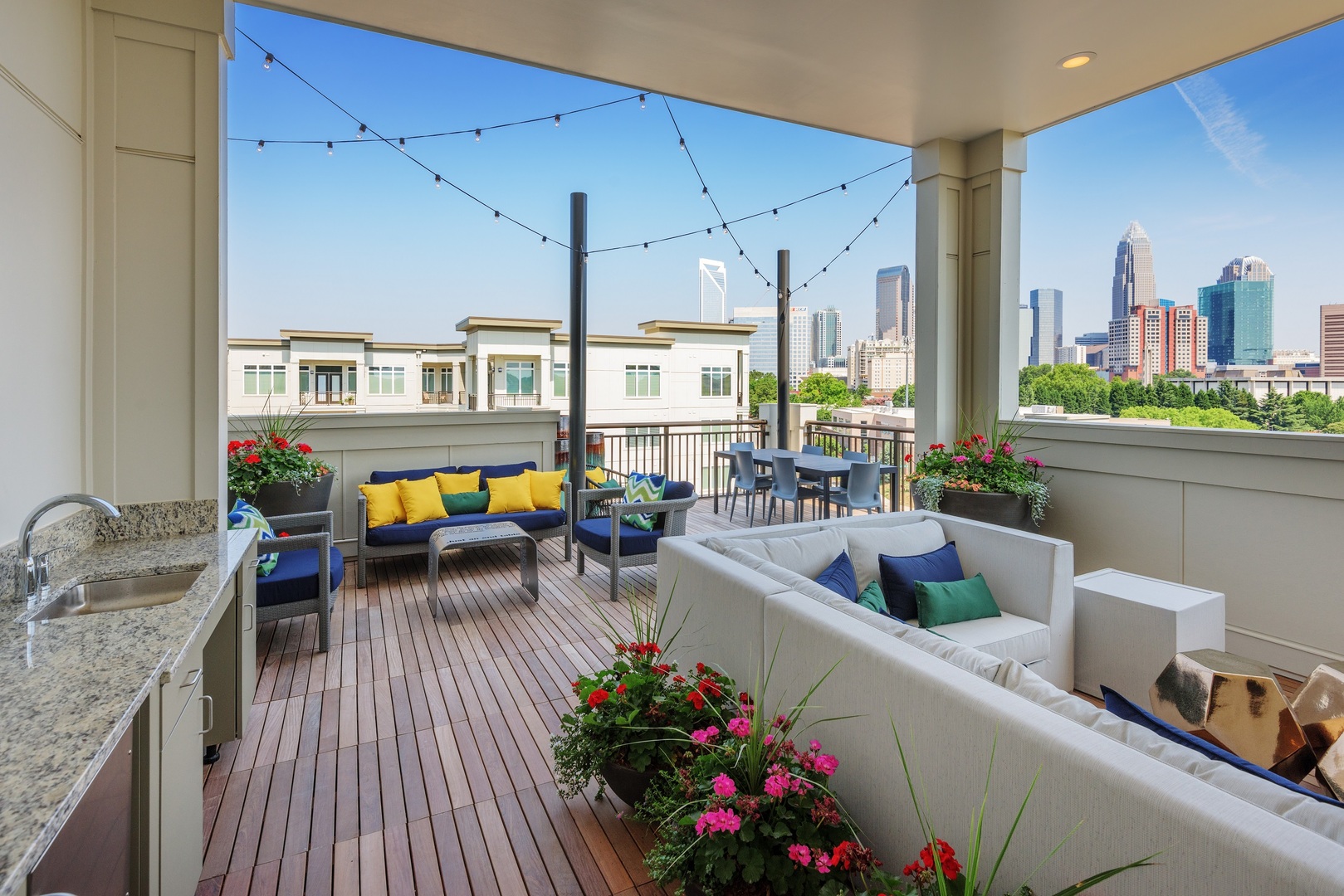 presley uptown luxury apartments