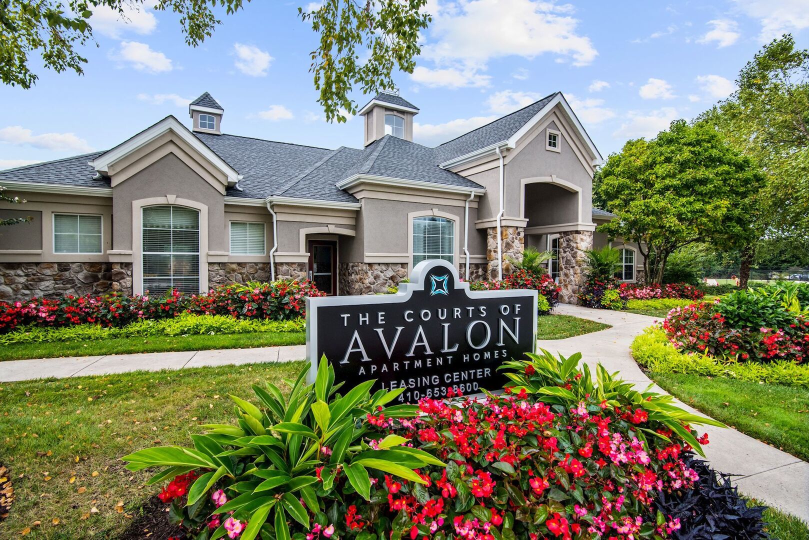 pikesville apartments the courts of avalon