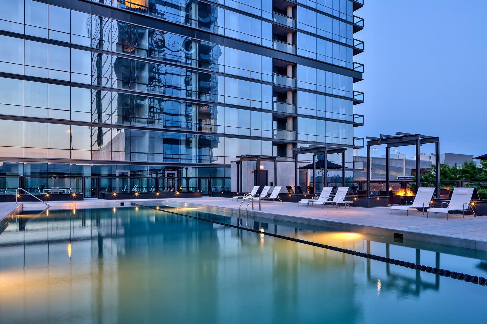 Lincoln Park Chicago Apartments Sono East