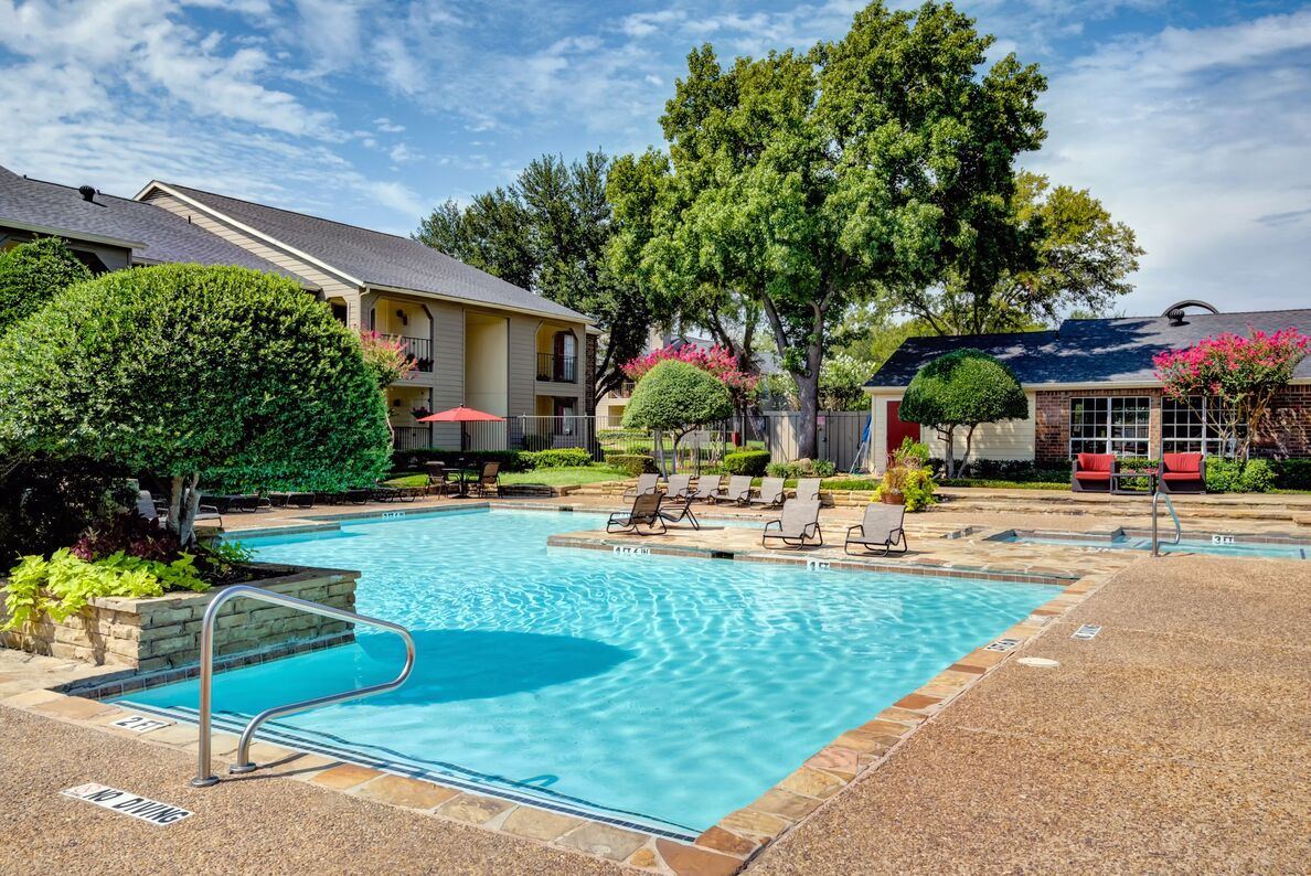 Villas at Waterchase Apartments community pool - Lewisville, TX