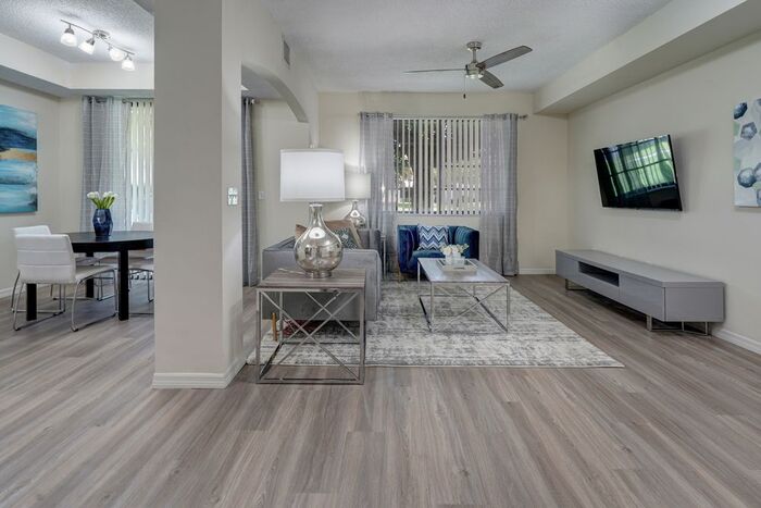 ENCLAVE AT DELRAY BEACH