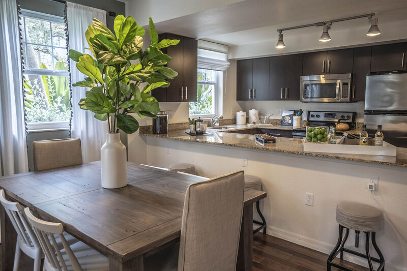 The Seabourn Apartments in Boynton Beach, Fl.