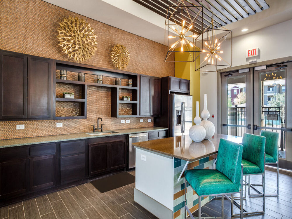 PALLADIUM WEST FRANCIS